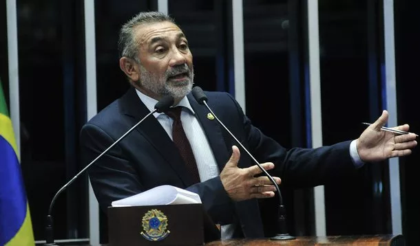 Preso por feminicídio, ex-senador Telmário Mota planejou o crime: monitorou a ex-esposa e pediu para comprar arma