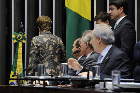 Não era Dilma Rousseff quem estava no banco dos réus, mas a nossa Democracia, um projeto que ousou contemplar o Brasil como um todo, contemplar o povo brasileiro, a nossa soberania
