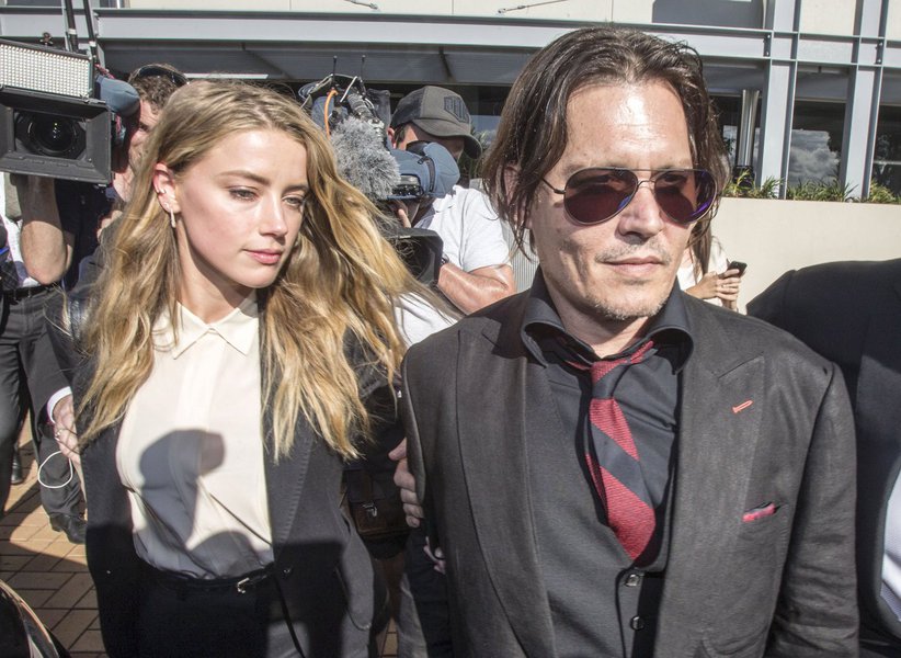 Amber Heard Cagou💩!!!. No Julgamento com Johnny Depp !!! 