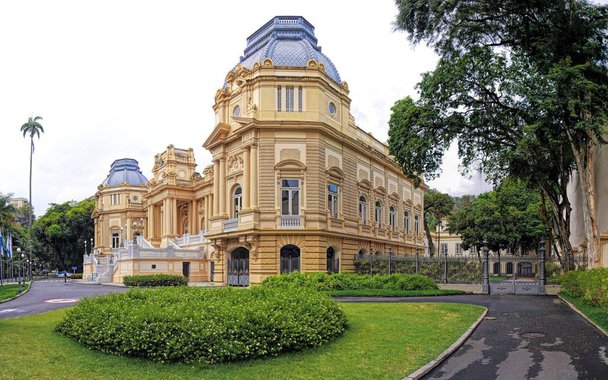 Atribuir a acelerada degradação apenas a fatores externos ao Palácio Guanabara seria desconhecer a responsabilidade do mesmo grupo político, liderado pelo MDB, que comanda o governo do Estado do Rio, desde 2007