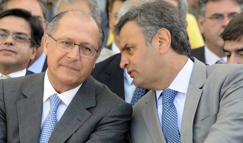 Aliados de Geraldo Alckmin e José Serra se queixam de que o comando nacional não ajuda a quitar a dívida de R$ 17 milhões da campanha de 2012; falta dinheiro até para o aluguel da casa que abriga o diretório, segundo a colunista Natuza Nery