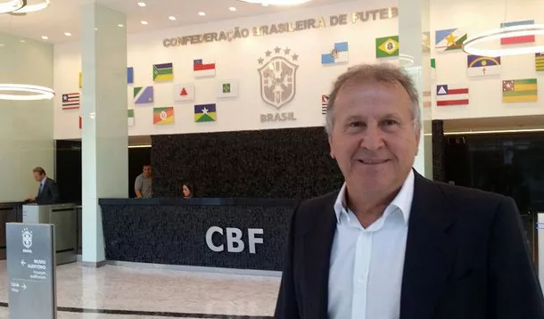 Zico é furtado em Paris e tem prejuízo de R$ 3 milhões