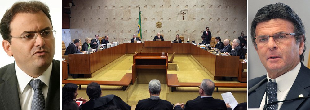 Conselho Federal da Ordem dos Advogados do Brasil, junto com a CNBB, pediu nesta sexta-feira 4 para que o ministro Luiz Fux, do STF, conceda uma liminar para proibir as doações de empresas a campanhas eleitorais já a partir da disputa municipal de 2016; autora de uma Adin (Ação Direta de Inconstitucionalidade) sobre o tema no Supremo, relatada por Fux e cujo julgamento foi suspenso por um pedido de vista do ministro Gilmar Mendes, a OAB entende que, como a maioria dos ministros já votou pela inconstitucionalidade do financiamento empresarial, a decisão já pode entrar em vigor, ao menos provisoriamente; "A maioria já se formou no Plenário, então não se trata mais de uma tese do autor. Já é uma decisão tomada pela maioria", comenta Marcus Vinícius Coêlho, presidente da OAB