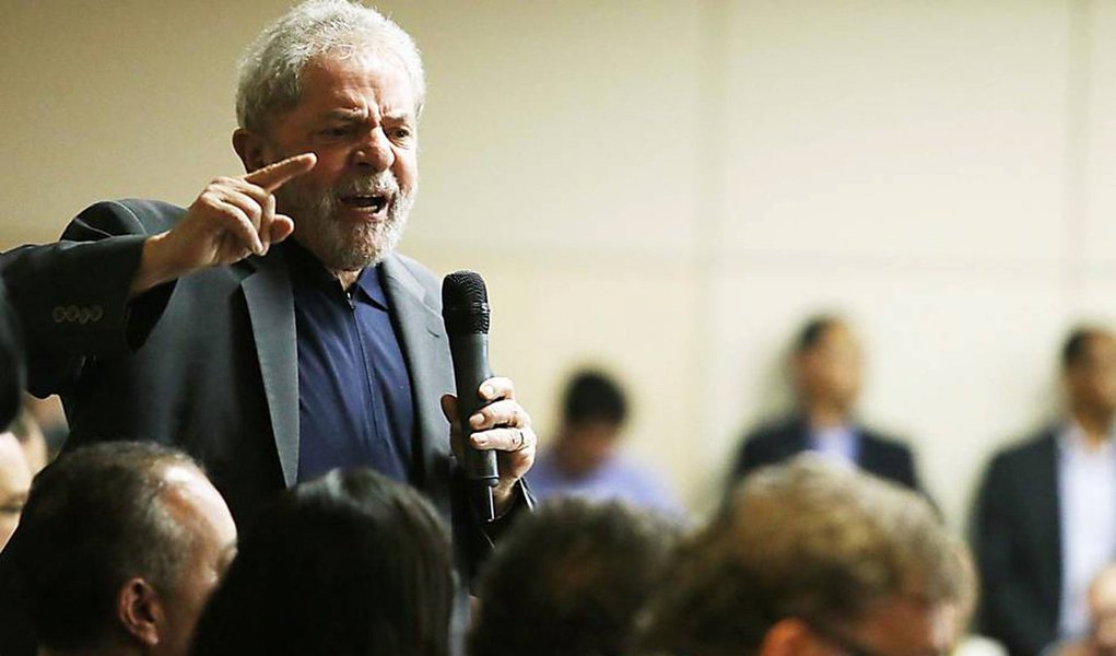 Lula poderá ser, ou não, mais um martirizado pela direita, que talvez, como outros, só venha a ser reconhecido no futuro, como JK, Getúlio e, em boa medida, como o próprio Jango. Mas é o de menos