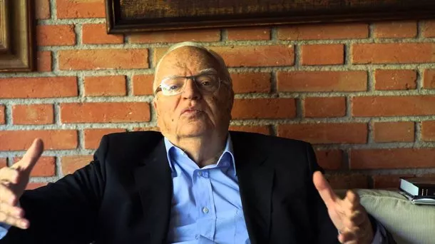 Ex-ministro José Gregori