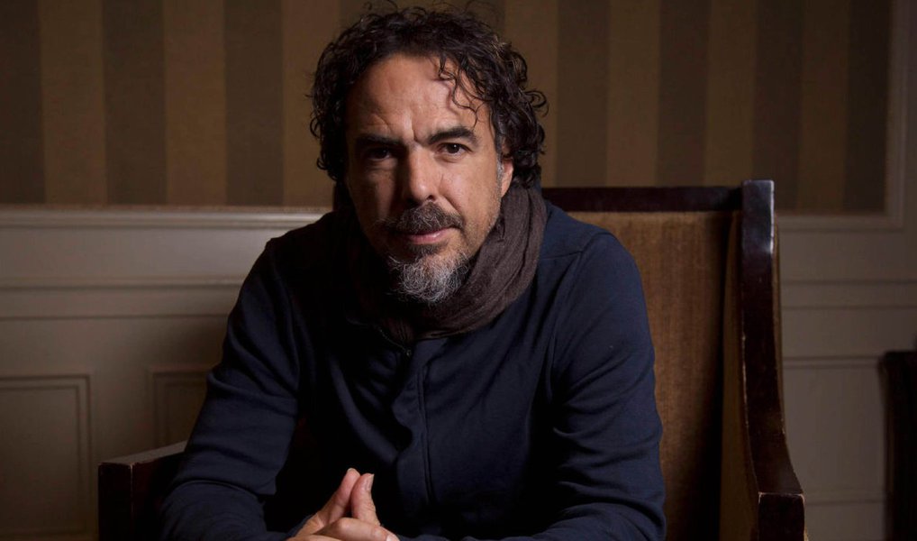 Os cineastas de Hollywood elegeram Alejandro Iñarritu o melhor diretor de cinema de 2015 pelo seu desempenho com "O Regresso", em uma cerimônia de gala neste sábado, ajudando a voltar as atenções na disputa pelo Oscar