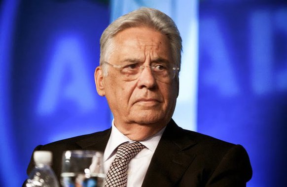 Aguardemos para ver se o PSDB conseguirá ultrapassar o marketing, a propaganda, e chegar a construir uma proposta real e alternativa ao atual governo