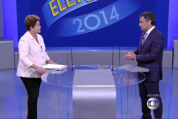 Por que a TV Globo deve ter a primazia de encerrar campanhas eleitorais com a realização do último debate? Por que ao símbolo maior da ação deletéria do monopólio das comunicações é dado o direito de promover o ato derradeiro da disputa?
