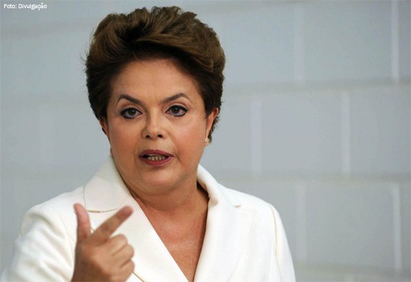 É surpreendente o cinismo de pessoas que falam em democracia e, ao mesmo tempo, se recusam a aceitar o veredito das urnas que reelegeu a presidenta Dilma Rousseff