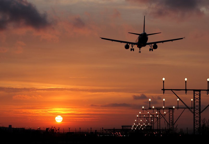 Segundo pesquisa, até as pontes aéreas de maior movimento no País têm valores mais elevados para viagens de madrugada