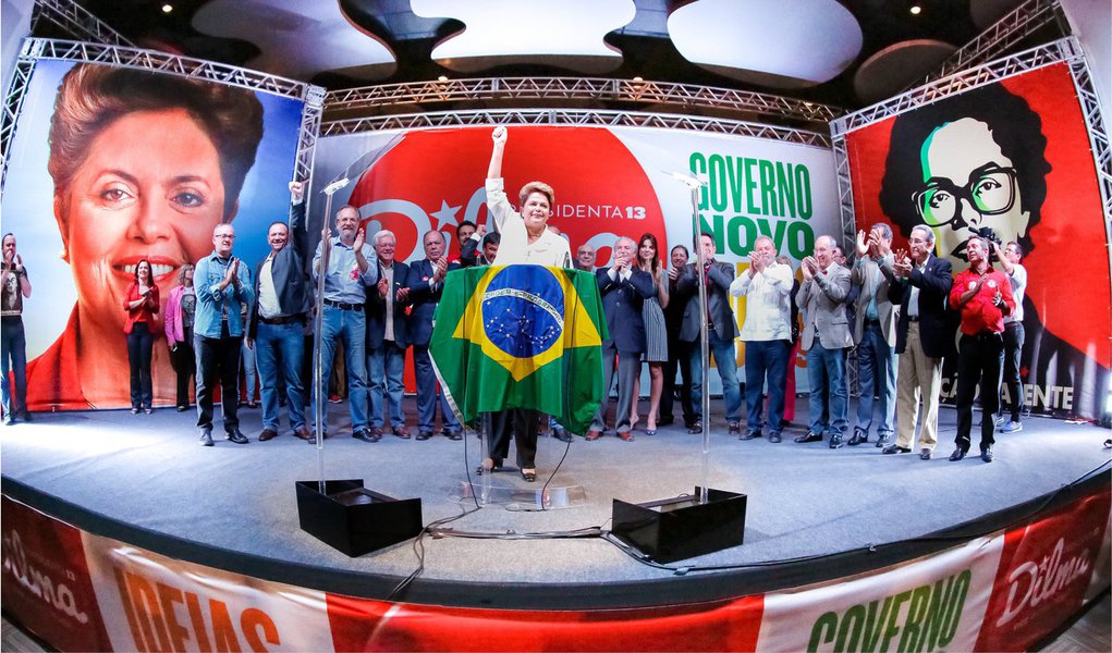 Em campanha, presidente prometeu 'governo novo, ideias novas'; também disse que Dilma Rousseff iria ser "mais Dilma" no exercício do cargo; ficou claro que ela buscaria alternativas a escolhas do primeiro mandato; e que usaria sua própria intuição para resolver problemas e conflitos; decisão sobre novo ministério dentro de seu próprio tempo, sem conciliar com pressões de apoiadores e adversários, segue à risca o que ela mesma adiantou - e não rompe proposta diálogo; não entende quem não quer