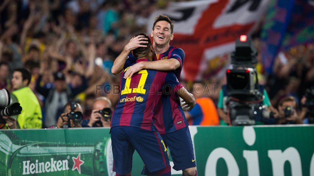 Neymar e Messi garantem segunda vitória do Barcelona na Champions League, desta vez sobre o Ajax, da Holanda