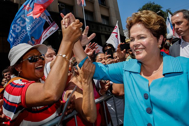 Reconhecendo os percalços e erros que houve nos últimos 12 anos do governo de Lula-Dilma, estou convencido de que o projeto liderado por Dilma é o melhor