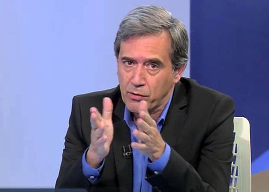 Quando afirma que o governo perdeu a legitimidade, Villa acredita na própria mentira. Com 54 milhões de votos nenhum governo ou presidente é ilegítimo