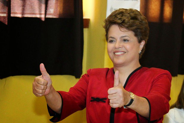 Voto em Dilma pelo governo que executa e pelo potencial que tem para realizar novos projetos populares. Desde o governo Lula, renovado no primeiro mandato da Presidente Dilma, o emprego e o salário ganharam centralidade na política econômica