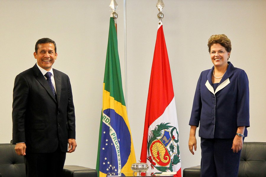 Presidente do Brasil será recebida na próxima segunda-feira pelo presidente peruano, Ollanta Humala; de janeiro a setembro deste ano, a corrente de comércio bilateral registrou alta de 8,8% com relação ao ano anterior, alcançando US$ 2,9 bilhões; entre os países da América do Sul, o Peru é o terceiro maior destino dos investimentos brasileiros, com estoque de US$ 1,9 bilhão