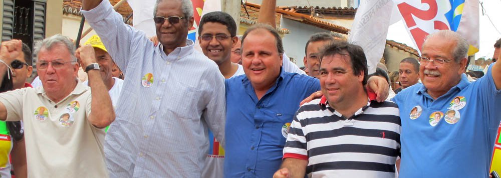 Pré-candidato do PMDB aparece na frente na disputa pelo Palácio Ondina; no âmbito nacional, Dilma tem 40% dos votos na Bahia, seguida de Marina (24%), Aécio Neves (11%) e Eduardo Campos (4%)