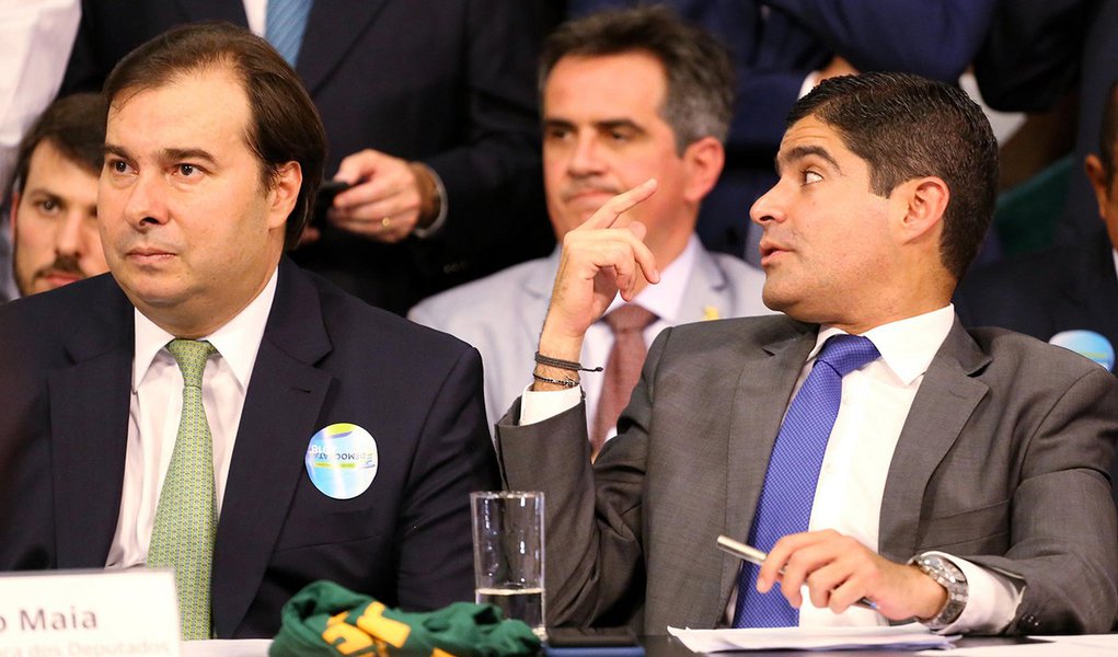 DEM já discute segundo turno entre Haddad e Bolsonaro