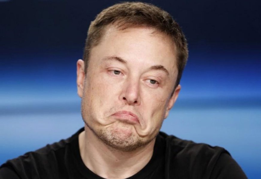 Ações da Tesla afundam quase 10% após Musk querer fechar o capital