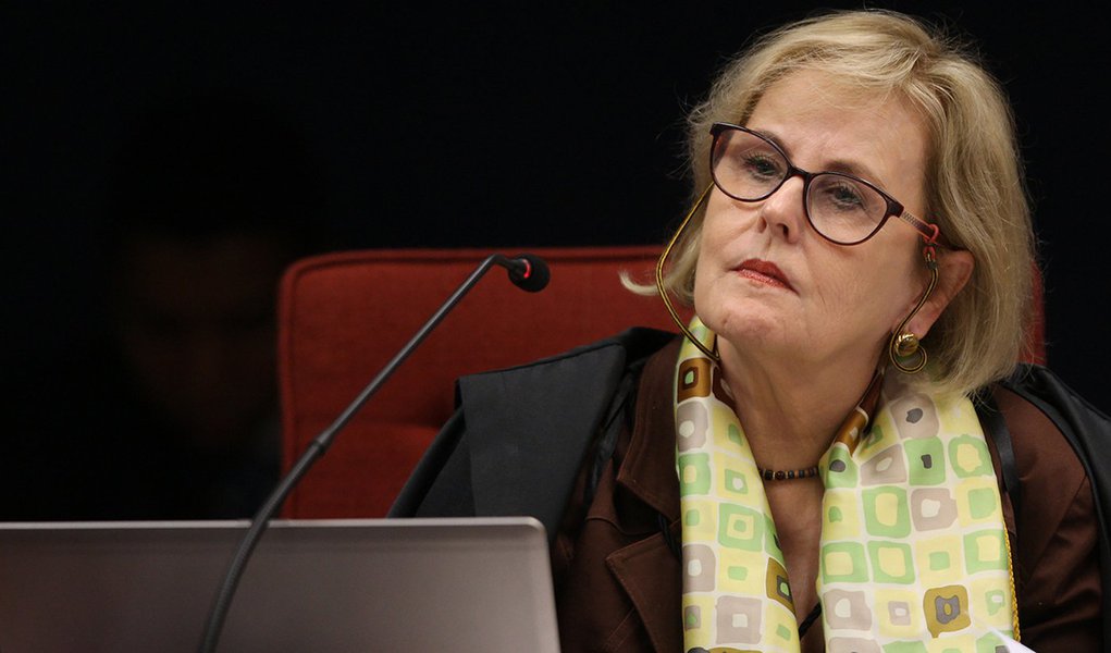 Em coletiva vazia, Rosa Weber não anuncia medidas contra o Bolsolão