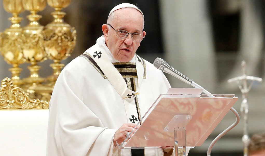 Meu imenso repúdio aos hipócritas e falsos cristãos e minha imensa solidariedade ao Papa Francisco