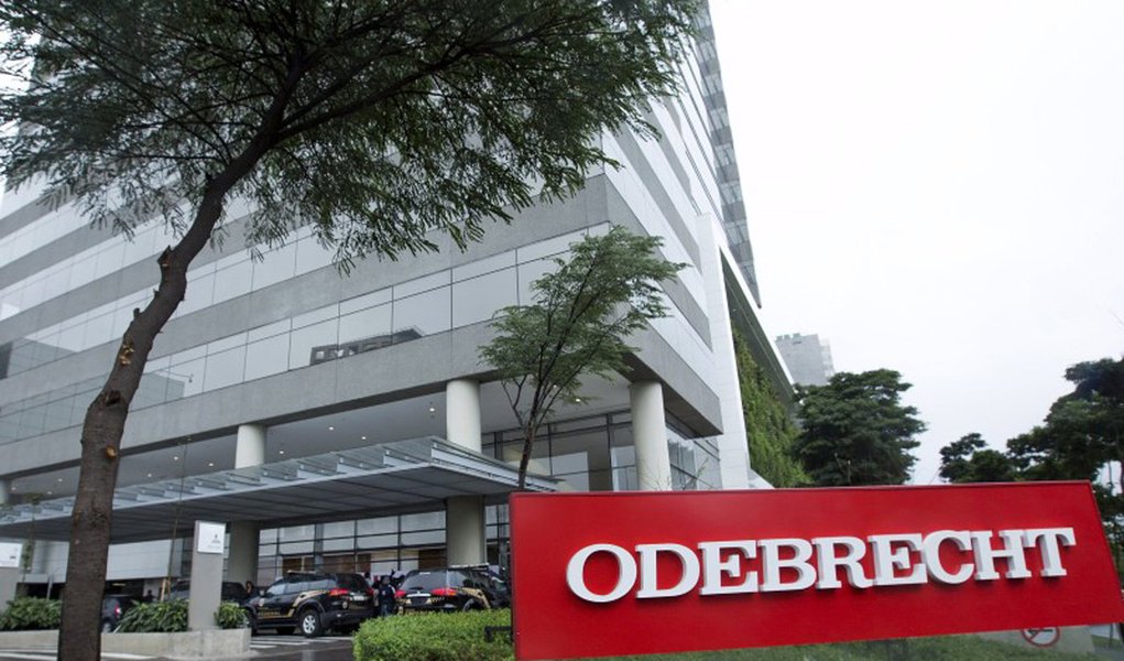 Odebrecht assina acordo de colaboração com Peru