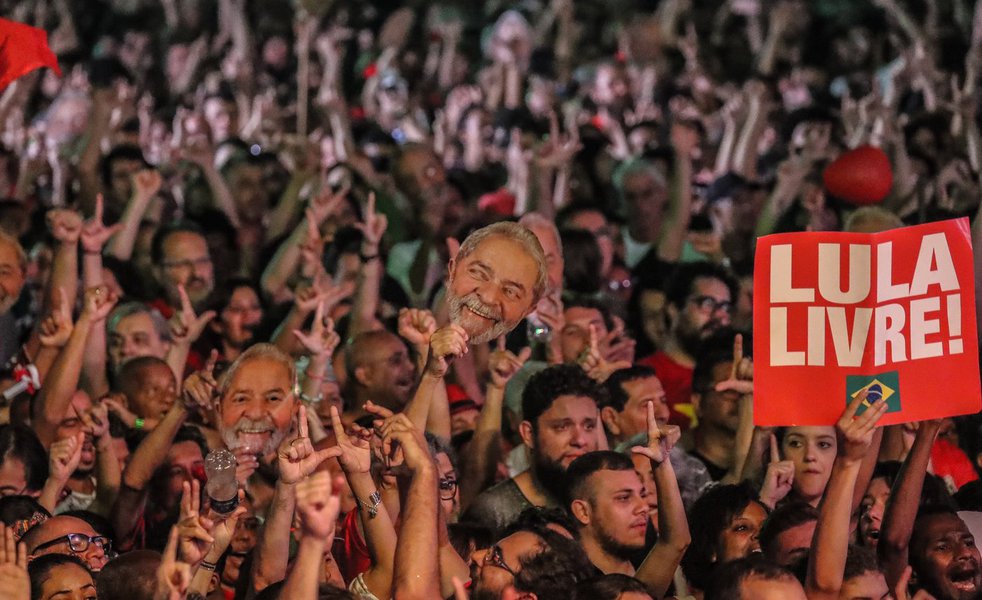 Festival Lula livre: Mídia golpista você escondeu mas eu participei!