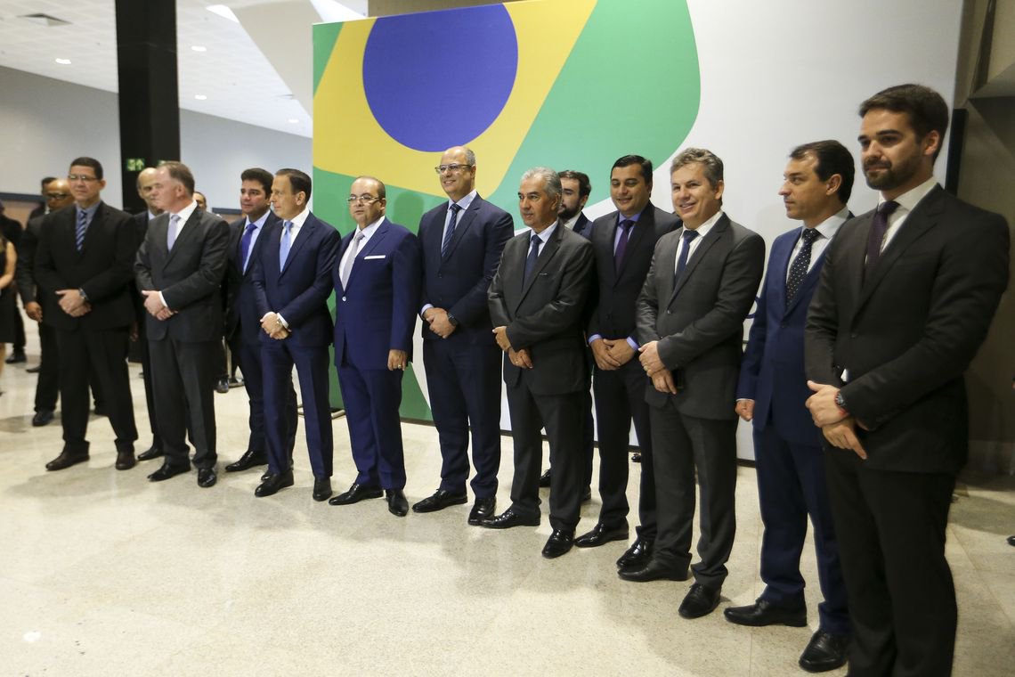 Governadores pedem a Bolsonaro o fim da estabilidade no serviço público