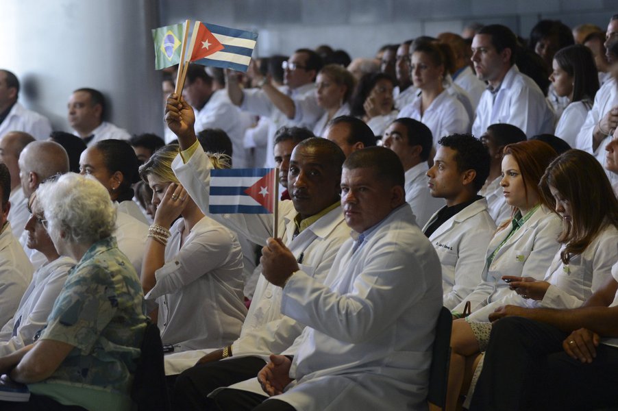 Quem é o culpado pela partida dos médicos cubanos?