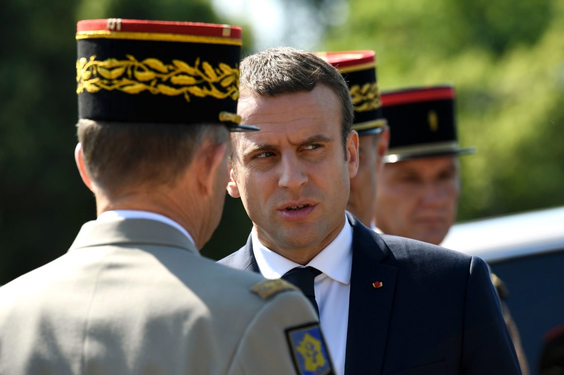 Macron alerta EUA: ser aliado não é ser vassalo