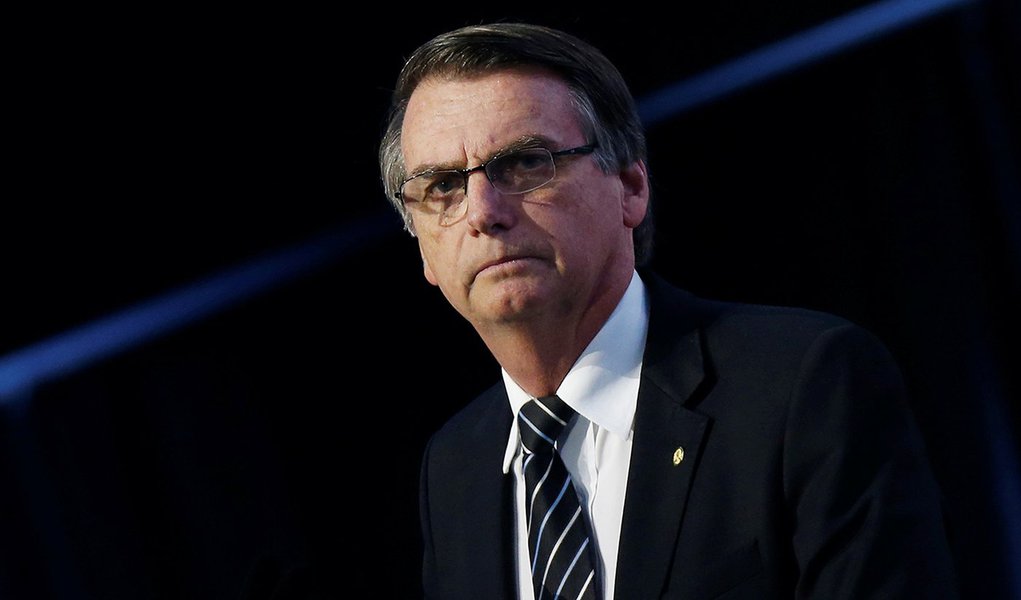 Bolsonaro diz que fará mudança cultural no país