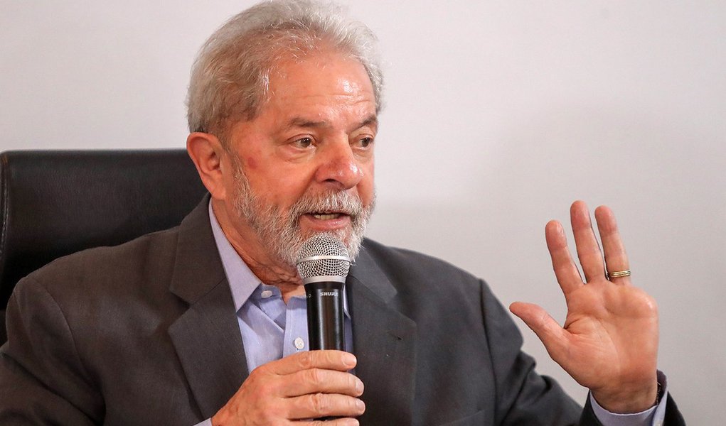 Lula pede à juíza Gabriela Hardt novo interrogatório