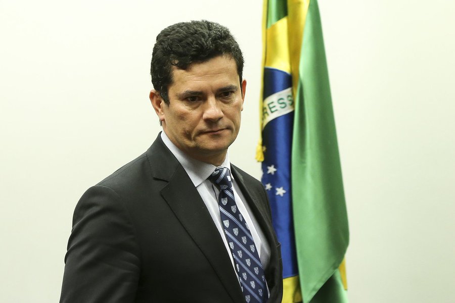Moro defende regulamentação do lobby no Brasil