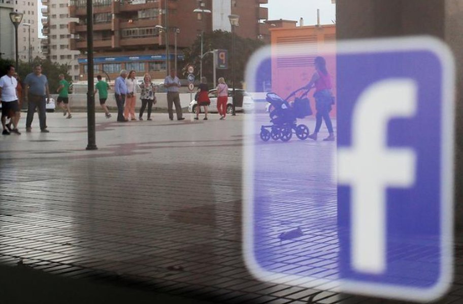 Criminosos põem à venda dados pessoais de 120 milhões de contas do Facebook