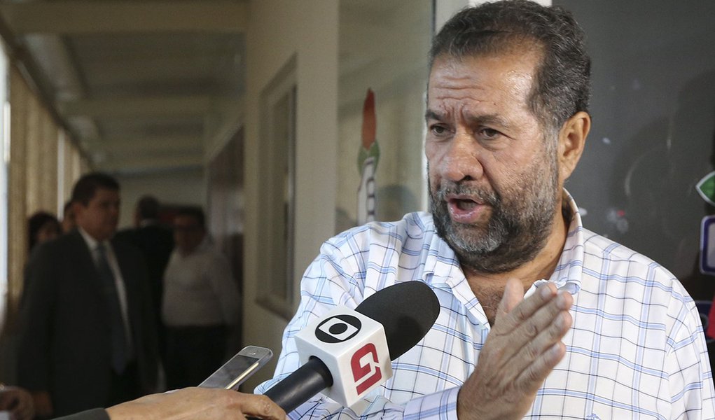 Lupi reafirma apoio a Haddad, mas endossa crítica ao PT