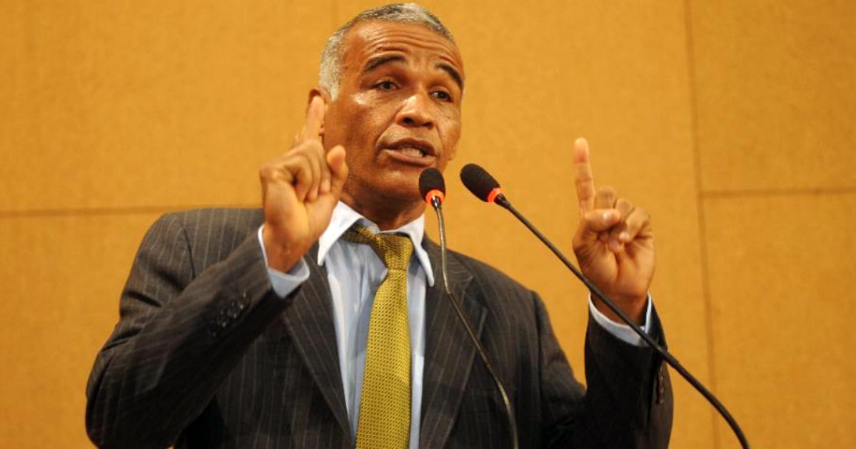 Pastor abandona Bolsonaro e pede perdão por espalhar mentiras