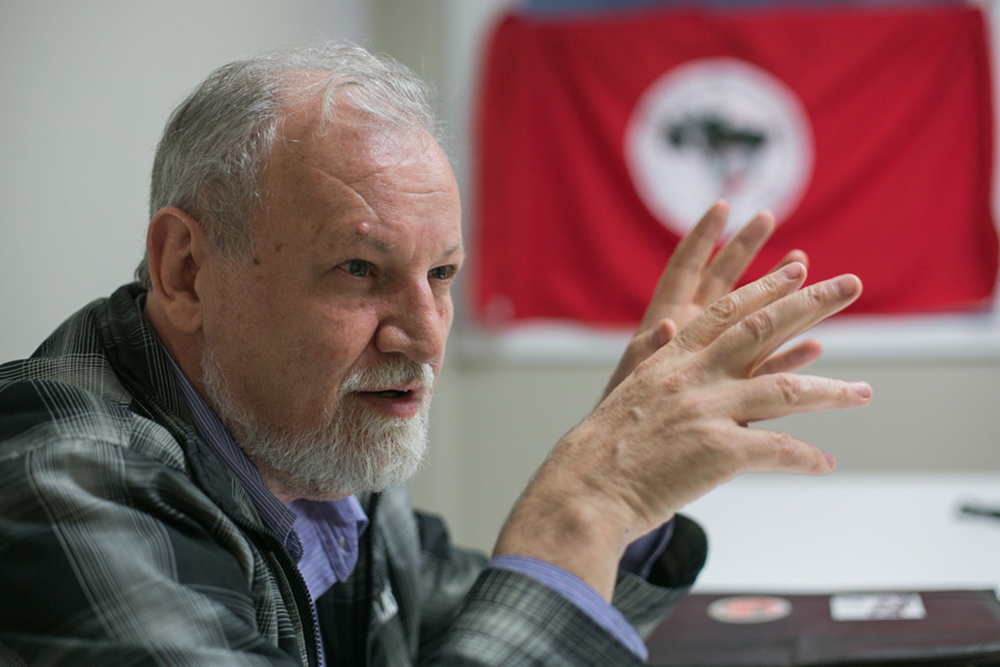 Stedile, do MST, será homenageado com o título de doutor honoris causa pela UFJF