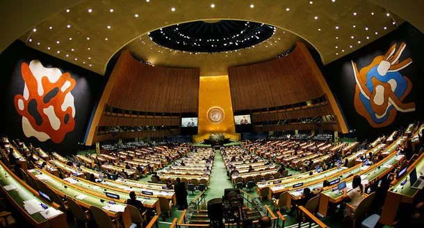 Assembleia Geral da ONU adota resolução pedindo à Rússia que retire tropas da Ucrânia e da central nuclear de Zaporizhzhia