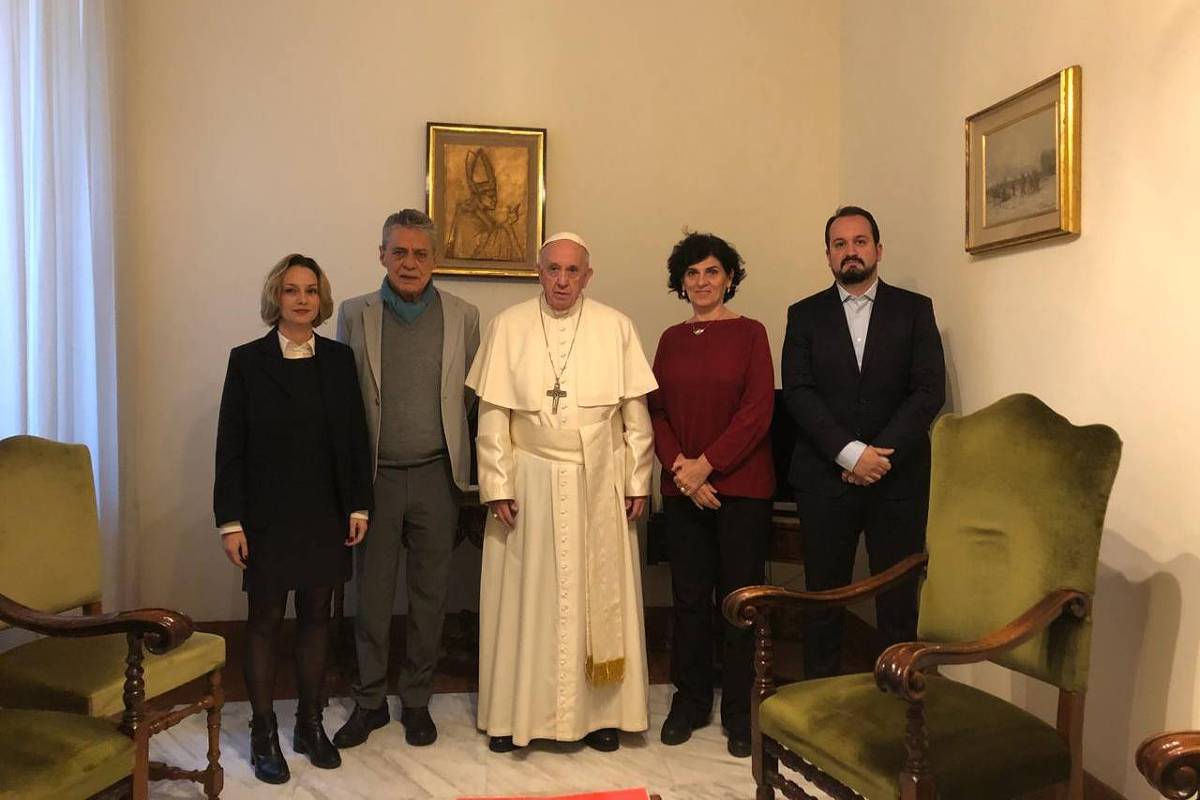 Carol Proner: “relatório entregue no Vaticano mostra lawfare no país”