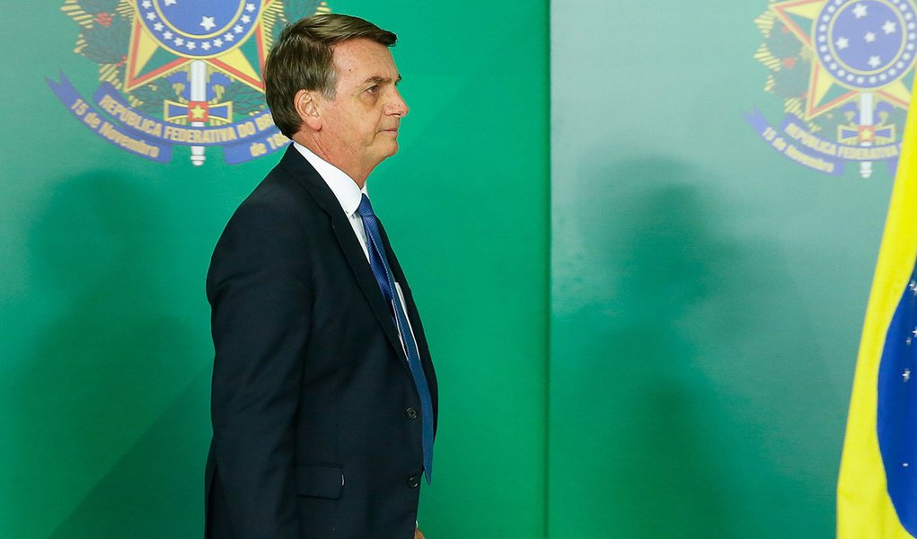 Tijolaço: Bolsonaro perde a validade após a reforma da Previdência