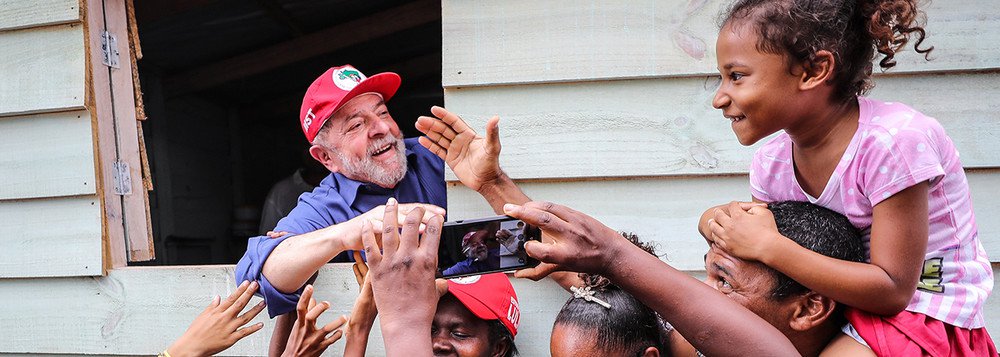 Mais de 600 mil pessoas já apoiam Lula como Nobel da Paz