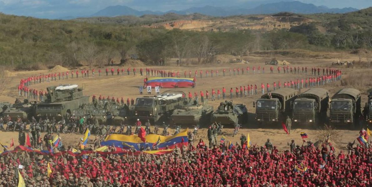 Venezuela inicia manobras militares