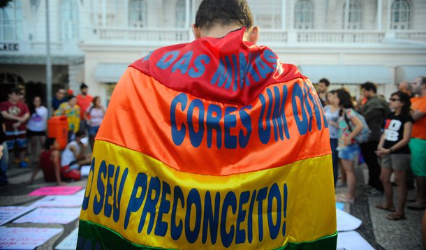 Bancada evangélica articula para vetar criminalização da homofobia no STF