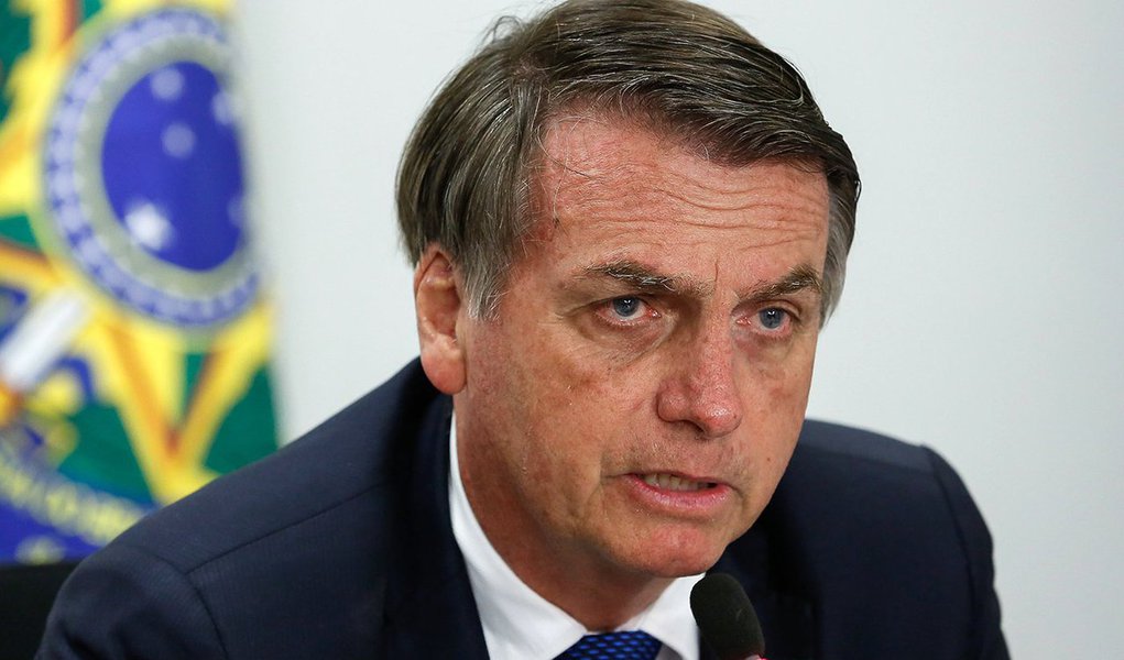 Bolsonaro diz que 'está no bolo' dos políticos que são um problema para o país