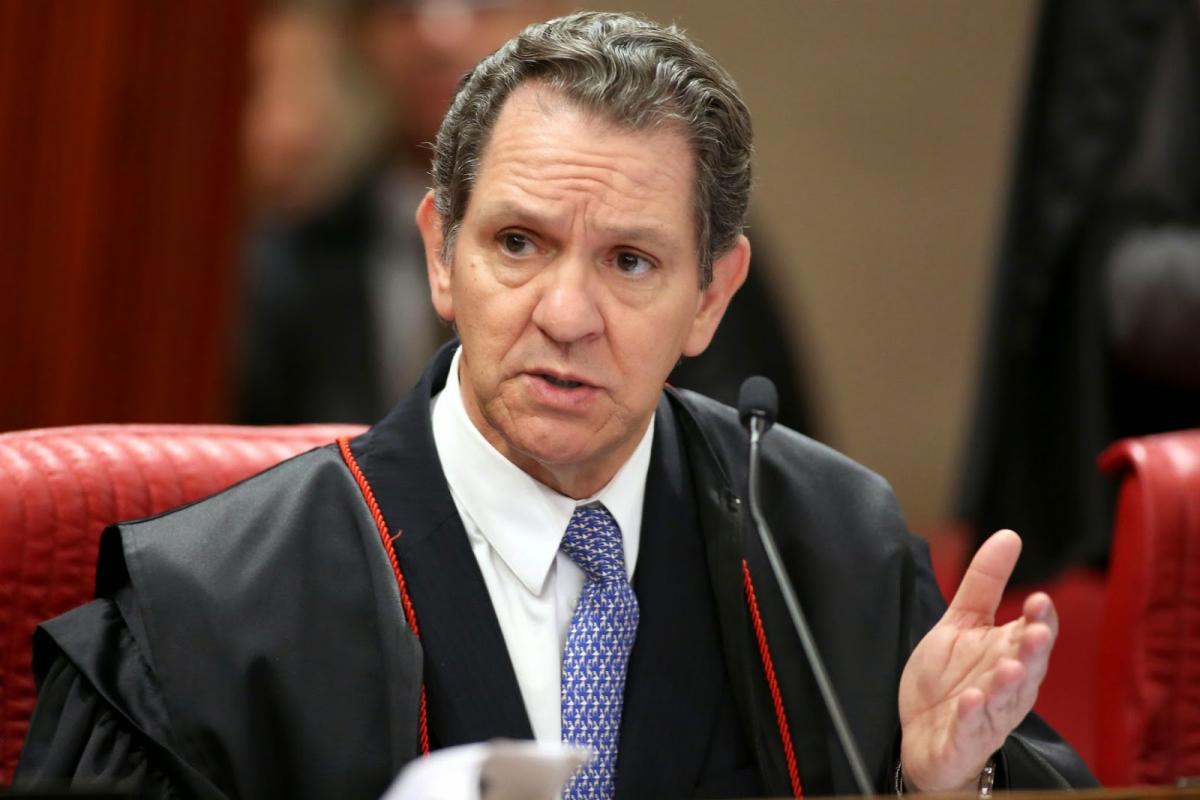STJ garante entrega de dutos da Petrobras a grupo privado