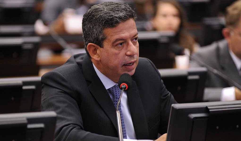 Representantes do centrão recusam convite para encontro com Bolsonaro