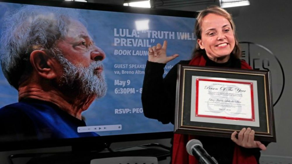 Lula recebe título de Personalidade do Ano em Nova York