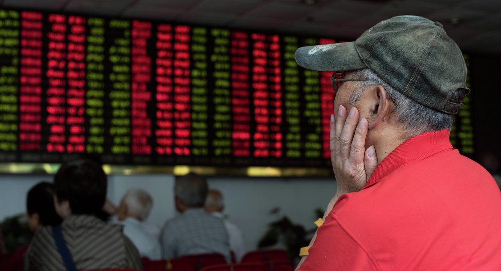 Bolsas desabam após tarifas de Trump contra a China