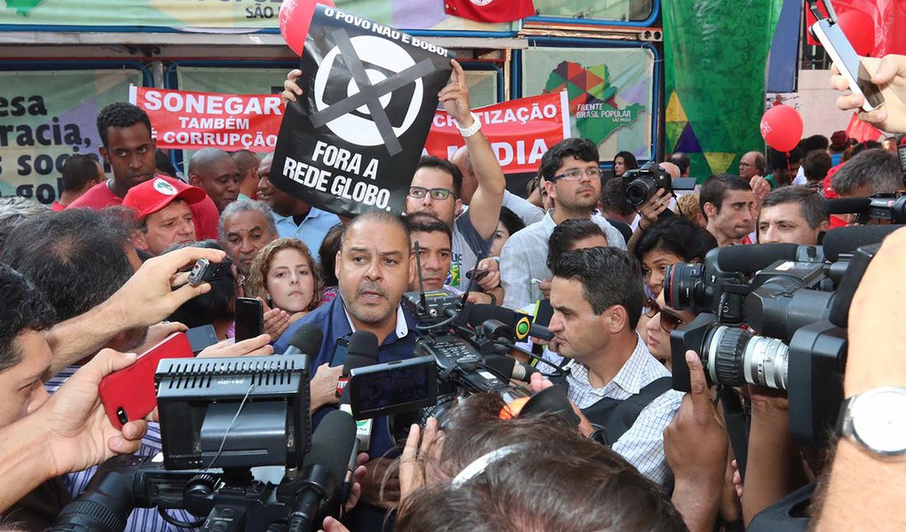 CUT convoca mobilização nacional contra prisão de Lula