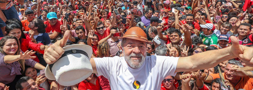 STJ recebe primeiro pedido para libertar Lula desde já